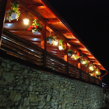 Gilgau Casa Someseana旅馆 外观 照片